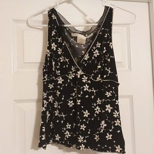 Sleeveless top